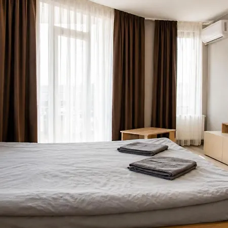 крис Hotel Kozloduy
