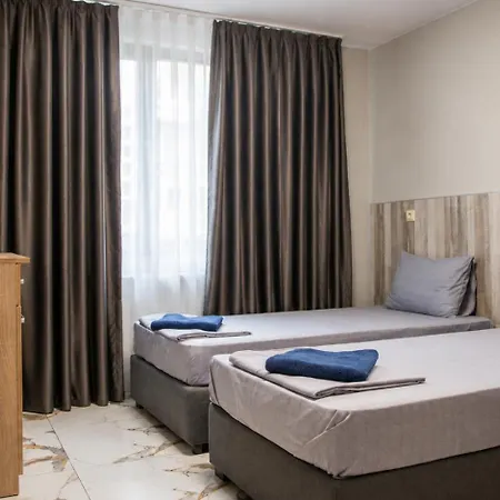 Hotel крис
