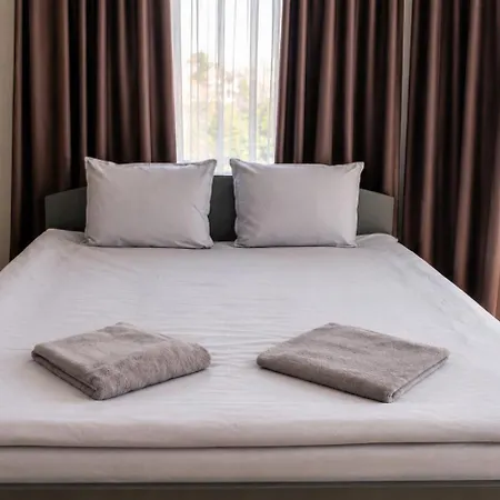 крис Hotel 3*