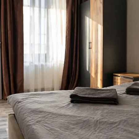 крис Hotel Kozloduy